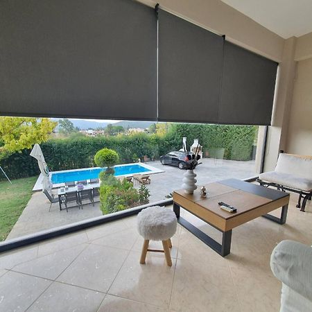Villa Constangie Marathón Kültér fotó